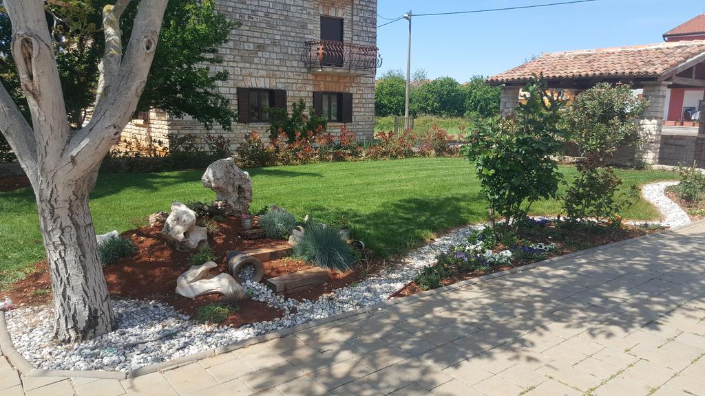 Apartments Sorgo Новиград Экстерьер фото
