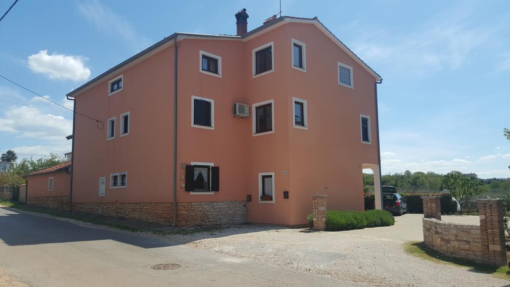 Apartments Sorgo Новиград Экстерьер фото